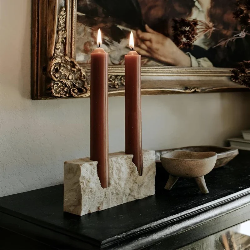 Eksklusiv Travertin Lysestage – Stilfuld Hygge i Dine Rum