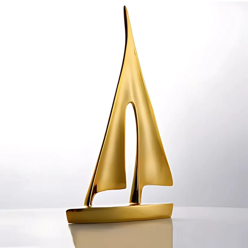 Elegant Sejlbåd Dekoration - Moderne Minimalisme til Hjemmet