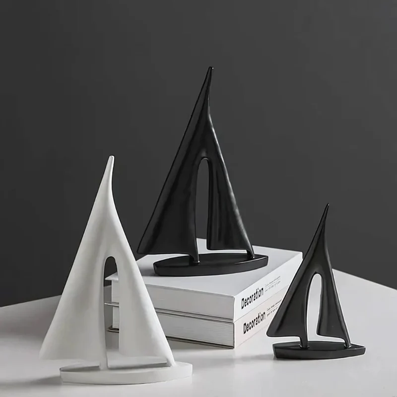 Elegant Sejlbåd Dekoration - Moderne Minimalisme til Hjemmet