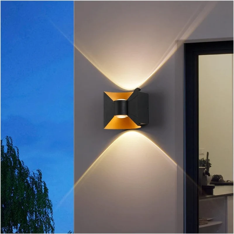 Elegant Udendørs LED Væglampe – Stilfuld og Energibesparende