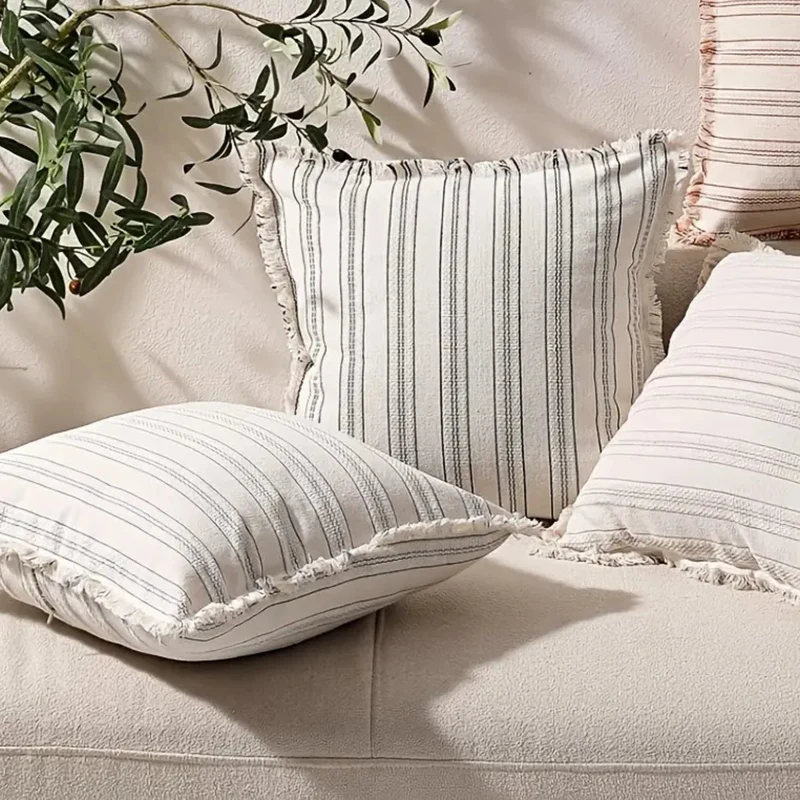 Stilfuld Jacquard Pudeovertræk med Skandinavisk Design