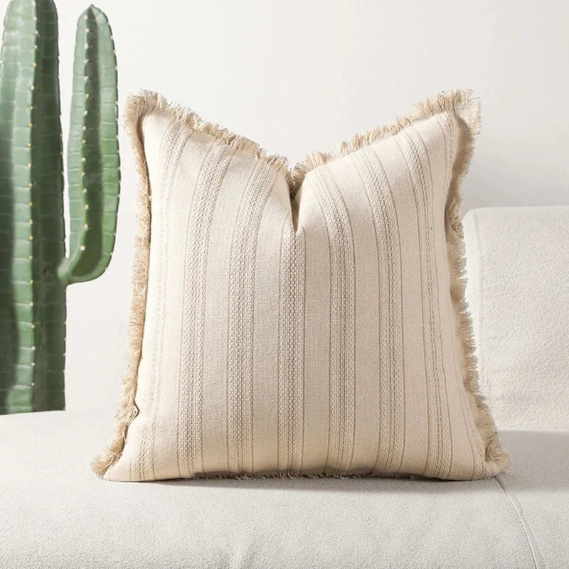 Stilfuld Jacquard Pudeovertræk med Skandinavisk Design