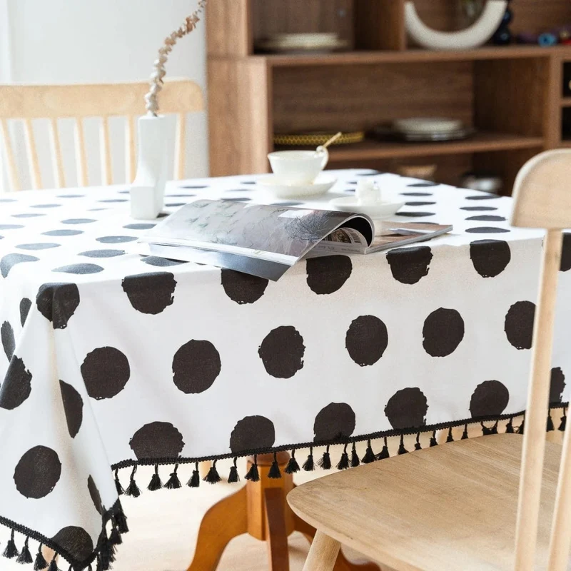 Elegant Polka Dot Dug i Voksdug - Stilfuldt og Praktisk Design