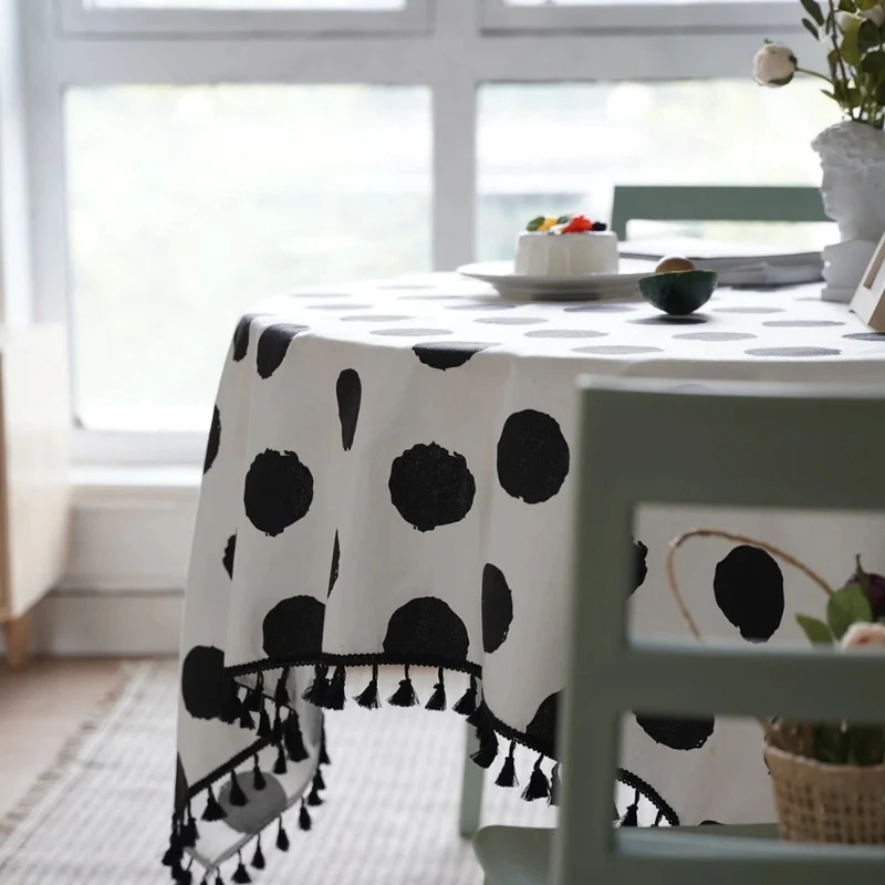 Elegant Polka Dot Dug i Voksdug - Stilfuldt og Praktisk Design