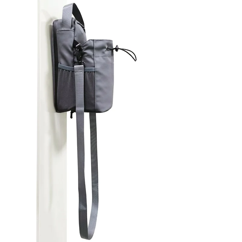 Let og Stilfuld Sportstaske med Magnetisk Design
