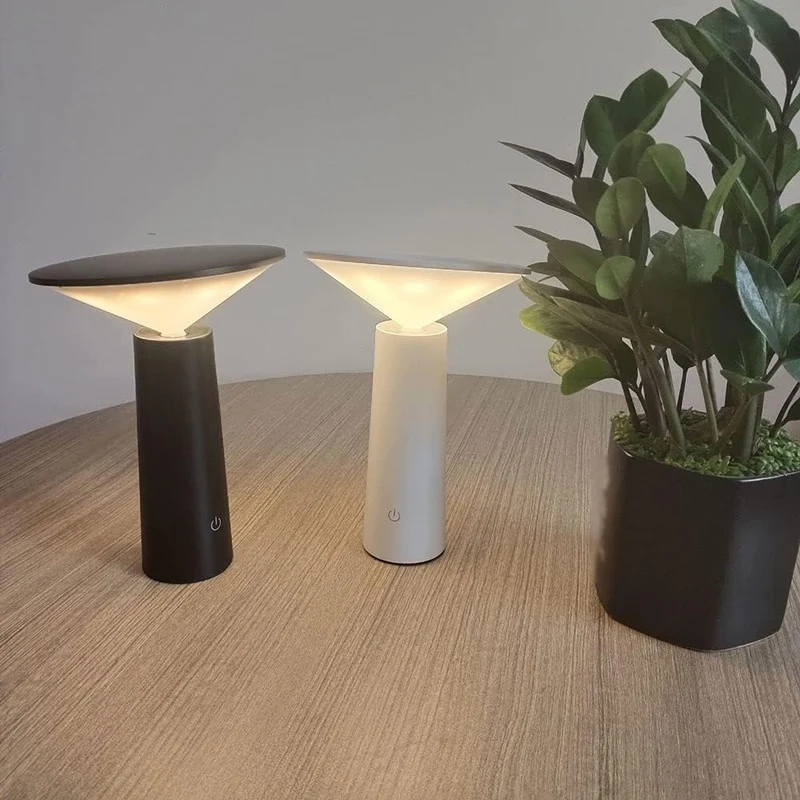 TriFlex LED-bordlampe - Fleksibel belysning til ethvert rum