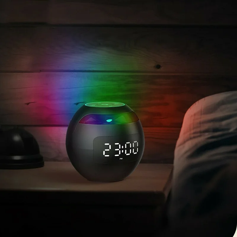 Bluetooth Vækkeur med LED Lys & Kraftfuld Højttaler 2200mAh