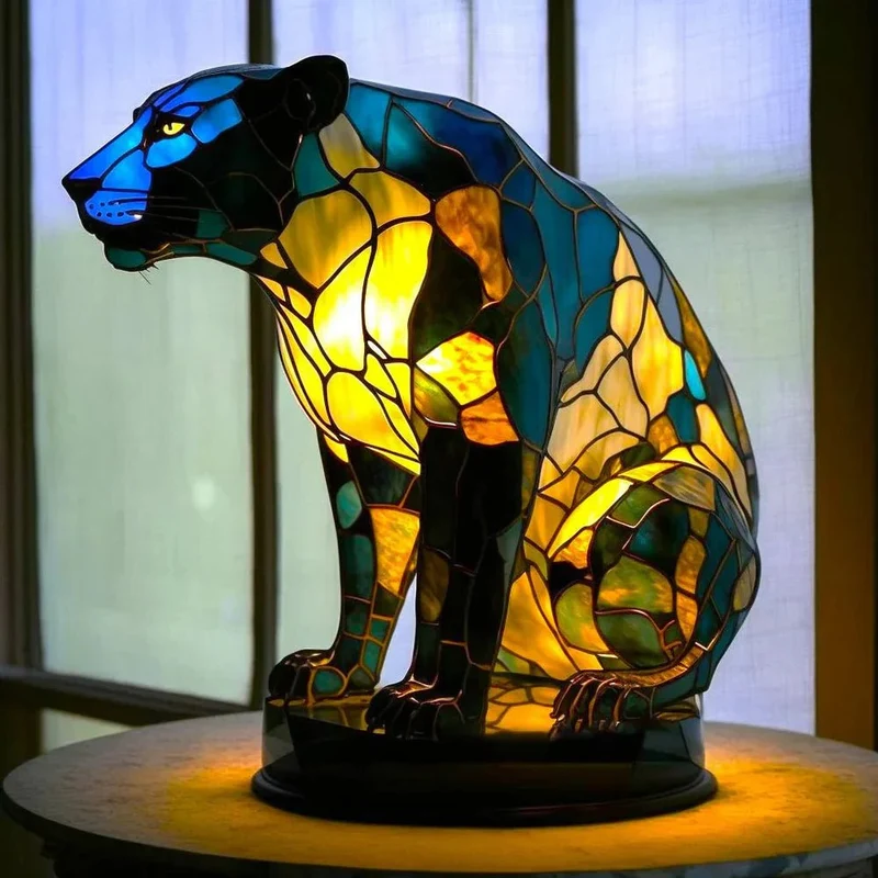 Unik Stained Glass Bordlampe med Dyreskulptur til Stemning