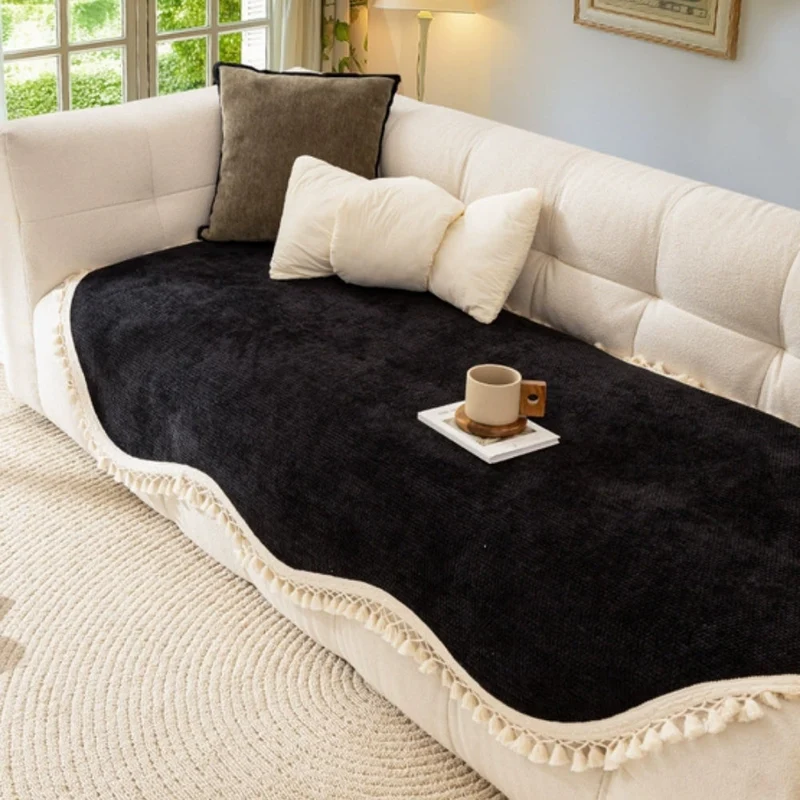 Elegant Sofaovertræk i Chenille med Moderne Quaster