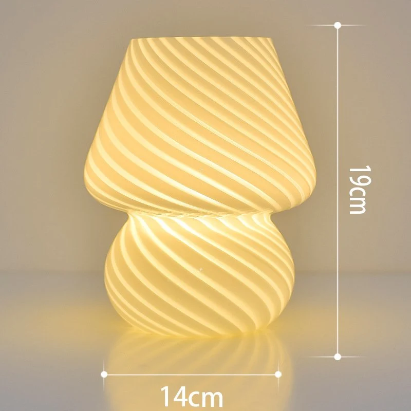 Vintage Dekolampe med LED - Stilfuld belysning til dit hjem