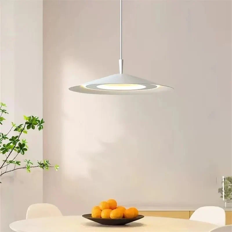 Aluminium Pendel Lampe med Varmt Lys til Moderne Indretning