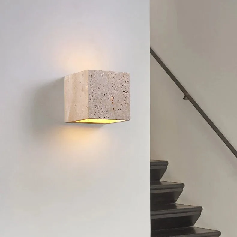 Stilfuld Travertin Væglampe med Varmt LED Lys til Hjemmet
