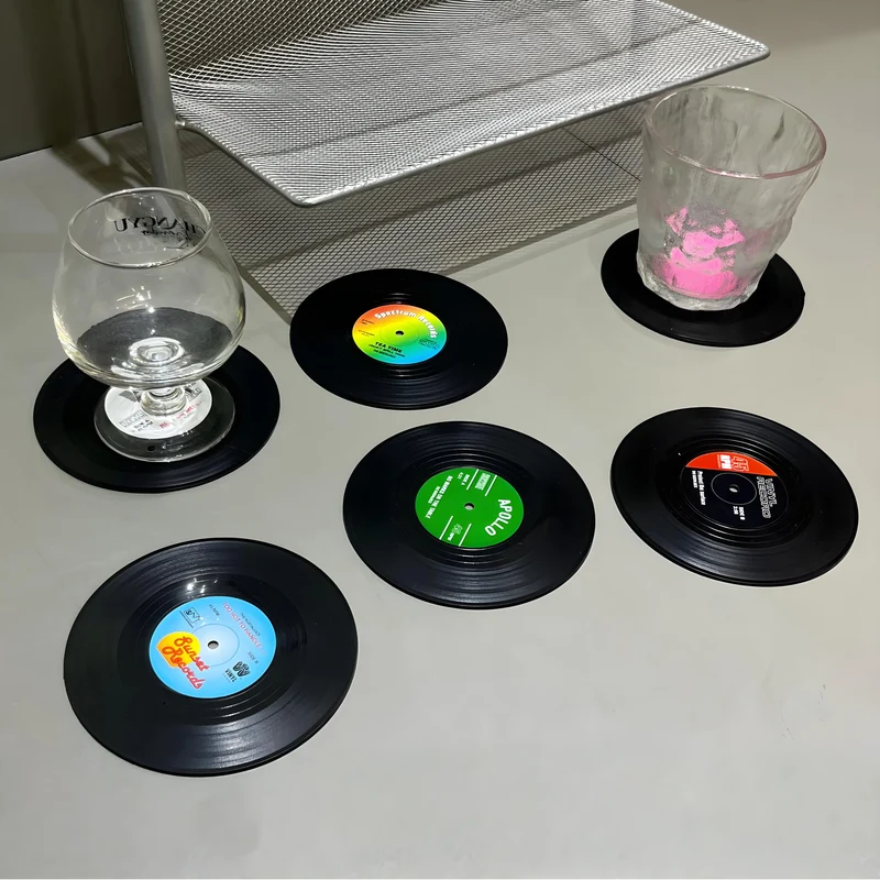Retro Glasunderlag i Vinyl Design - Perfekt til Musikelskere
