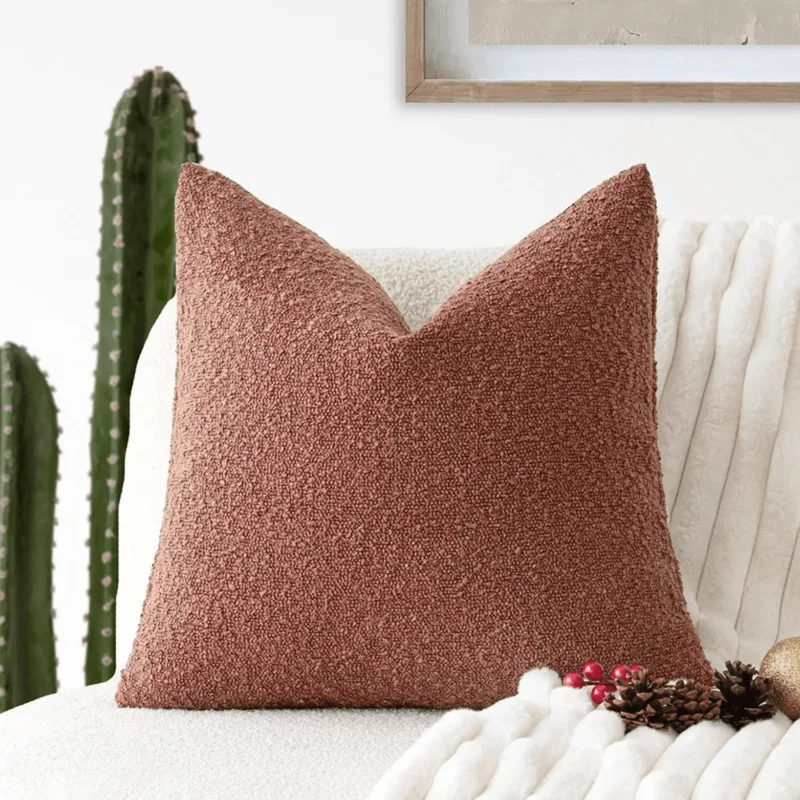 Elegant pudebetræk i tidløst design til sofa og seng