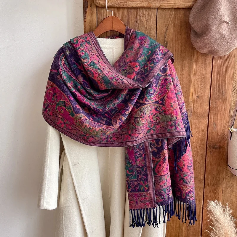 Stilfuld Paisley Dametørklæde i Blød Mikrofiber til Vinterdage