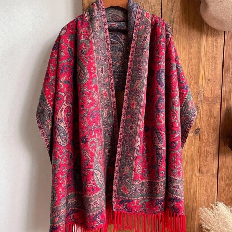 Stilfuld Paisley Dametørklæde i Blød Mikrofiber til Vinterdage