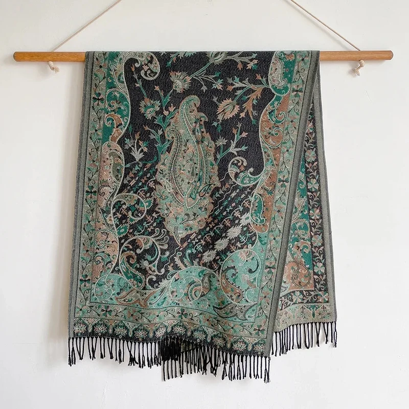 Stilfuld Paisley Dametørklæde i Blød Mikrofiber til Vinterdage