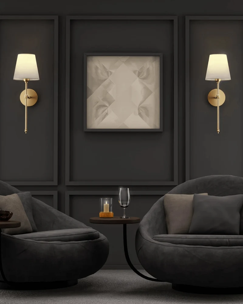 Elegant væglampe med justerbar lysstyrke og tidløst design