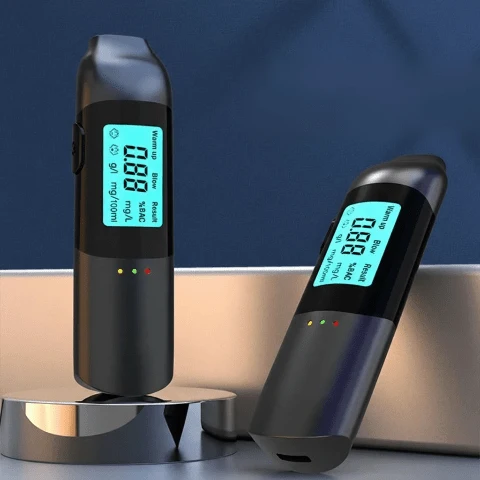 Digital Alkoholtester med USB Opladning – Hurtig & Hygiejnisk