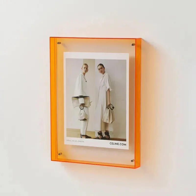 Acryl fotoramme med farvet kant - Stilfuld og moderne