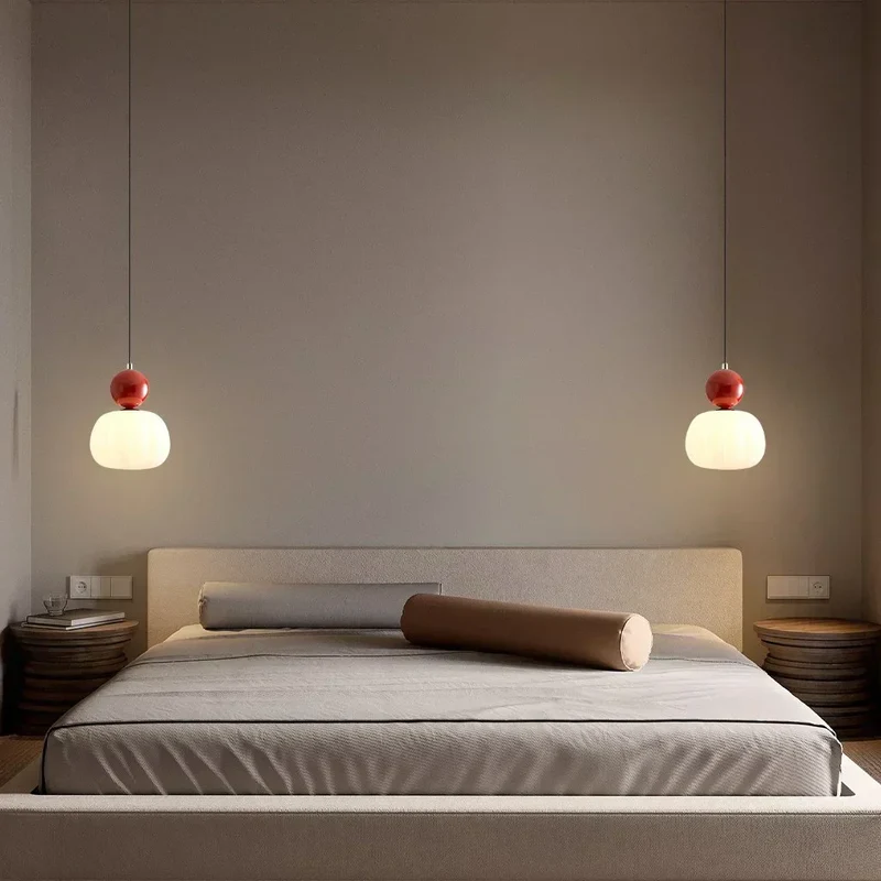 Elegant Pendel i Art Deco Stil med Blød Belysning