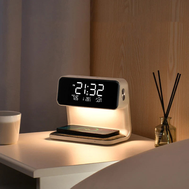 Natlampe med Trådløs Oplader – Smart og Pladsbesparende