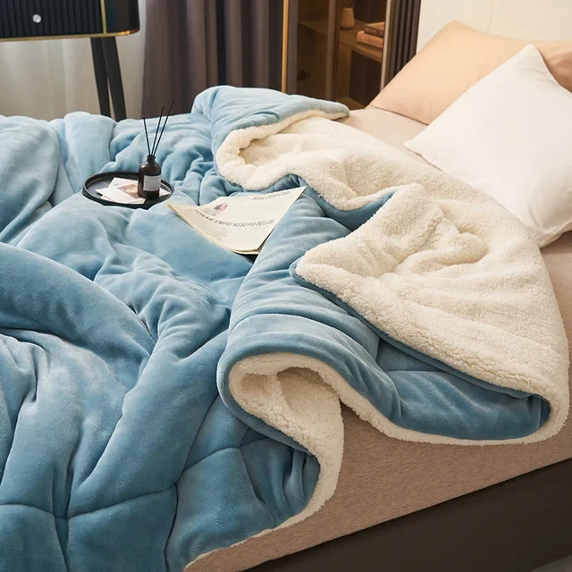 Vendbar Flannel Fleece Tæppe - Komfort og Stil i Ét