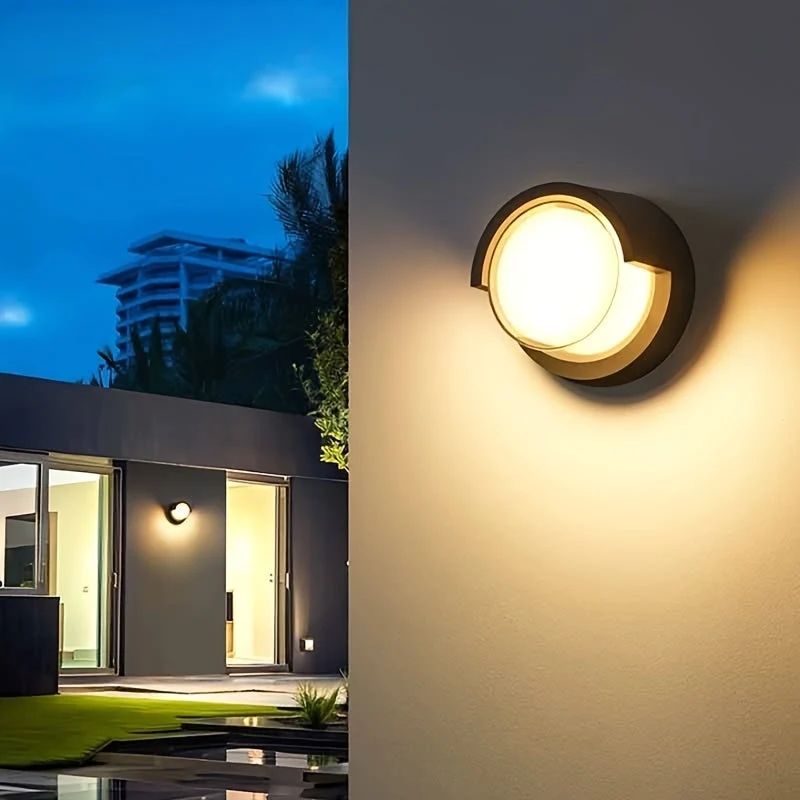 Moderne LED Væglampe til Indendørs & Udendørs med Varmt Lys
