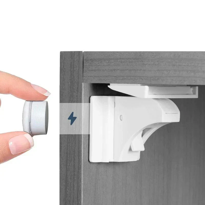 Magnetisk Børnesikring: Usynlig Lås til Skabe & Skuffer