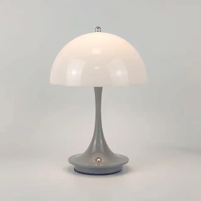 Trådløs Bordlampe med Genopladeligt Batteri – Stilfuldt Design