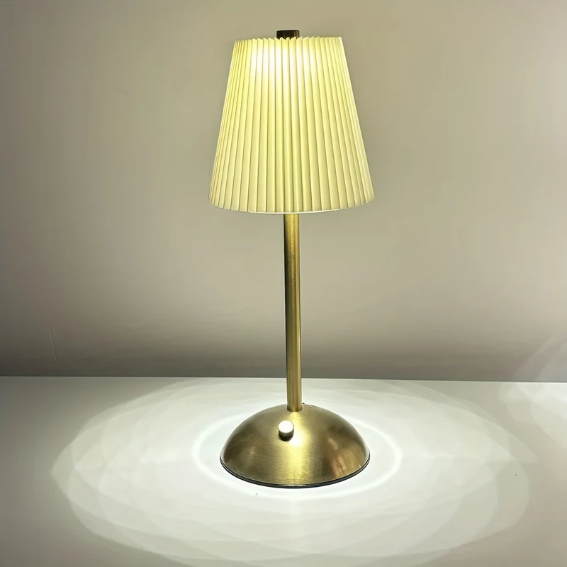 Stilfuld LED Bordlampe med Berøringskontrol & Genopladning