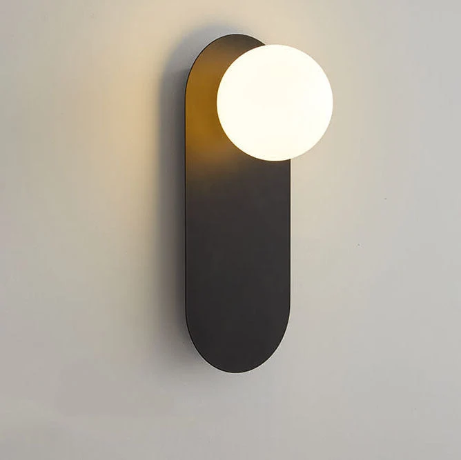 Elegant Væglampe i Glas – Blødt Lys & Skandinavisk Design