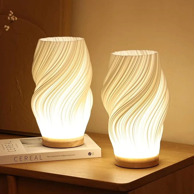 Skulpturel LED Bordlampe med Justerbar Lysstyrke & USB
