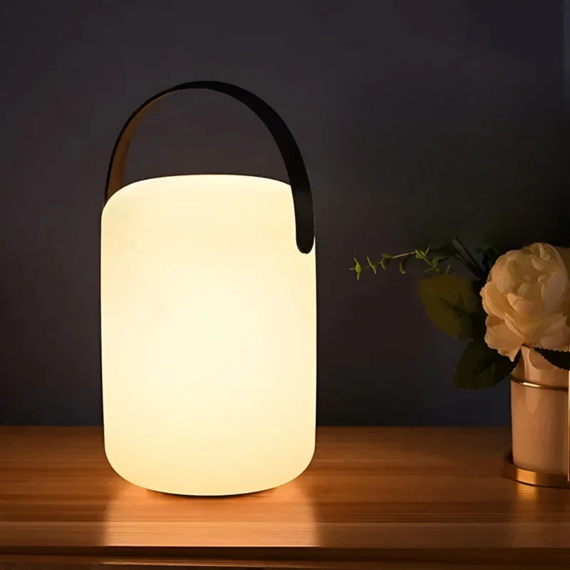 Bærbar LED Bordlampe med Justerbar Lys og Vandtæt Design