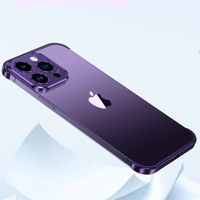 Elegant og Slank iPhone Cover med Mat Metalfinish