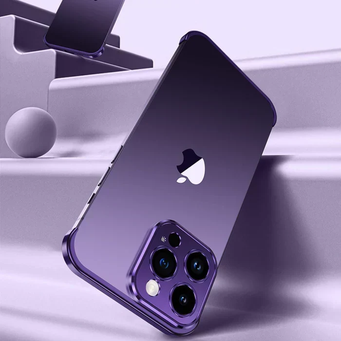 Elegant og Slank iPhone Cover med Mat Metalfinish