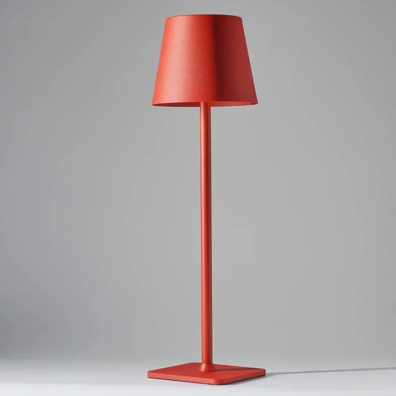 Høj Genopladelig Bordlampe | Trådløs belysning til inde og ude