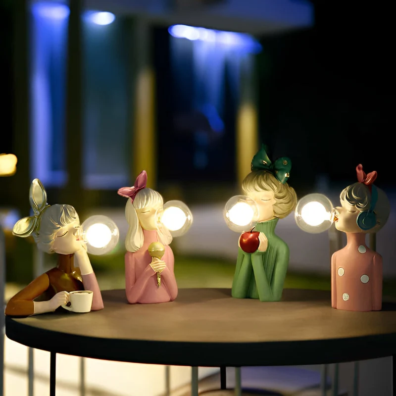 BubbleFairies Bordlampe – Eventyrlig Belysning med Tegneseriefigurer
