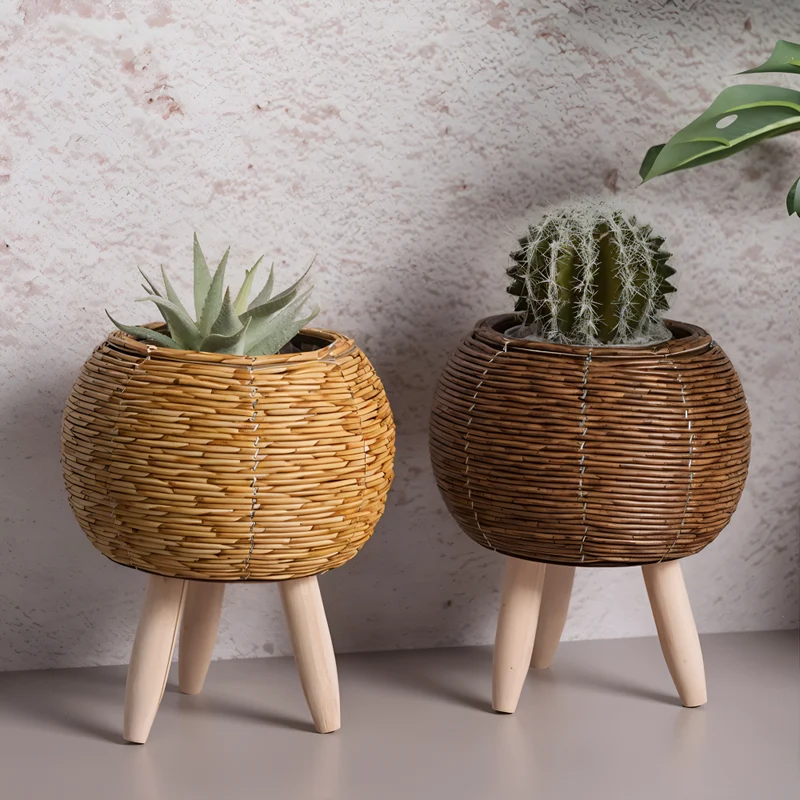 Håndvævet Plantekrukke i Rustikt Design | Holdbar og Elegant
