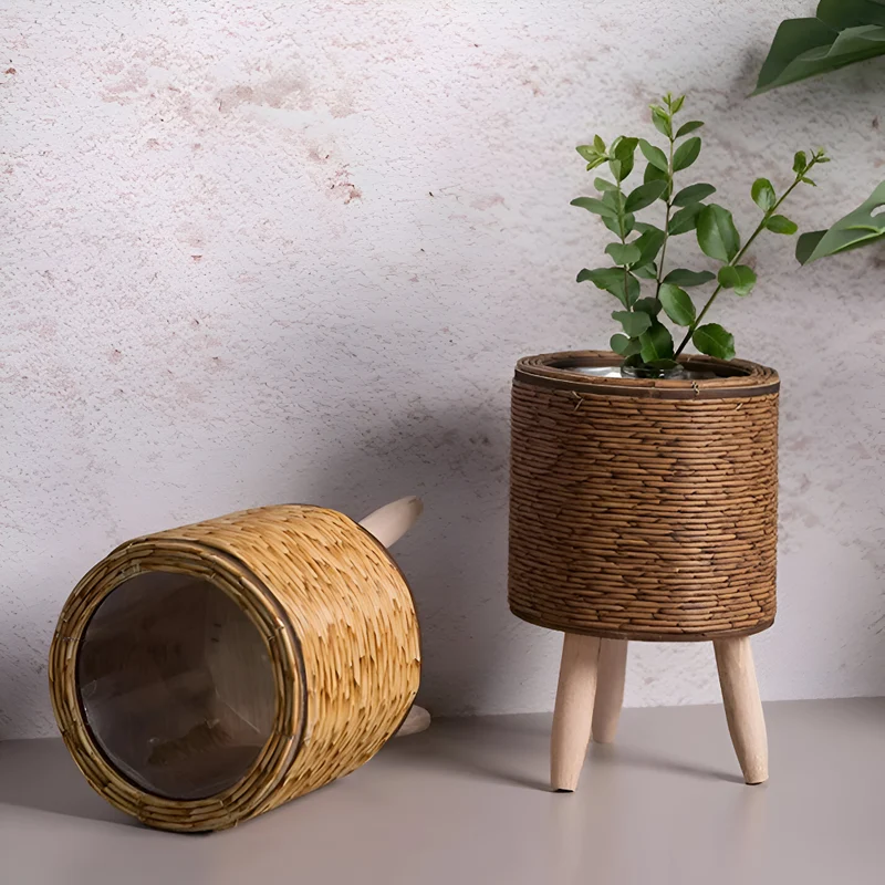 Håndvævet Plantekrukke i Rustikt Design | Holdbar og Elegant