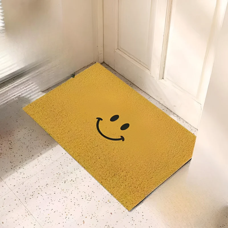 Skridsikker Smiley Dørmåtte – Vandabsorberende, Indendørs/Udendørs