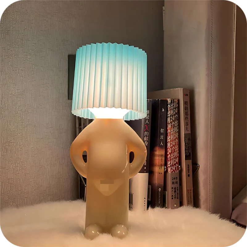 Bordlampe med Blødt Lys – Skaber Hygge i Soveværelset