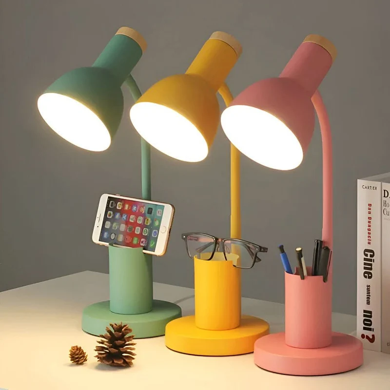Moderne LED Bordlampe med Penneholder og Justerbart Lys