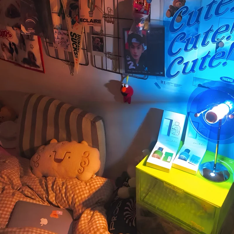 Retro LED Bordlampe med USB – Skaber Hygge i Hjemmet