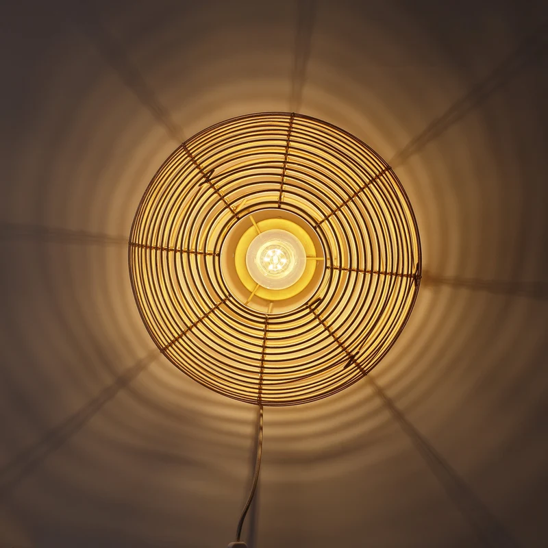 Elegant Væglampe Ø40 i Rattan – Skab Hygge og Stil