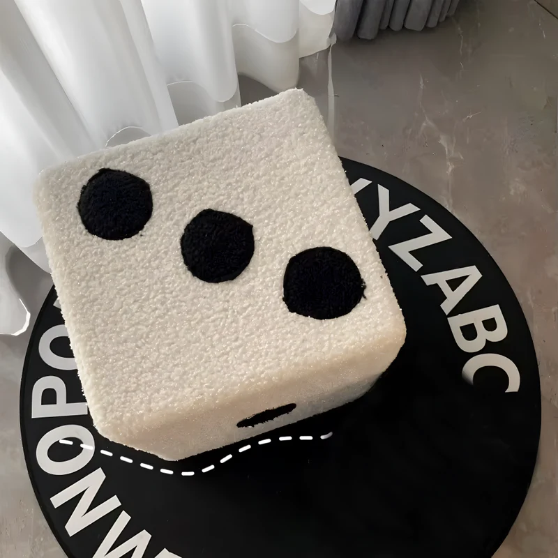 Elegant Velourkubepuf – Komfortabelt og Pladsbesparende Design