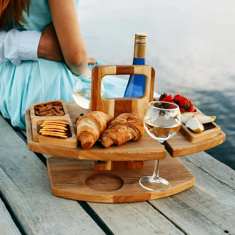 Bærbart Træ-Picnicbord med Vinholder - Stilfuld Udendørs Nydelse