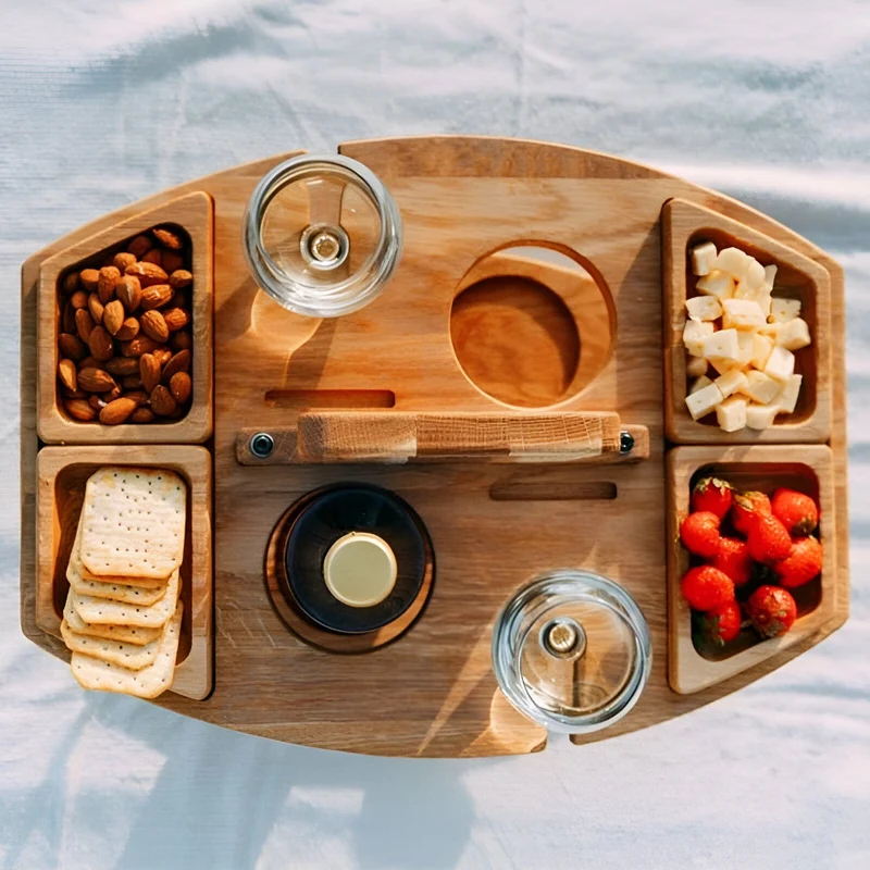 Bærbart Træ-Picnicbord med Vinholder - Stilfuld Udendørs Nydelse