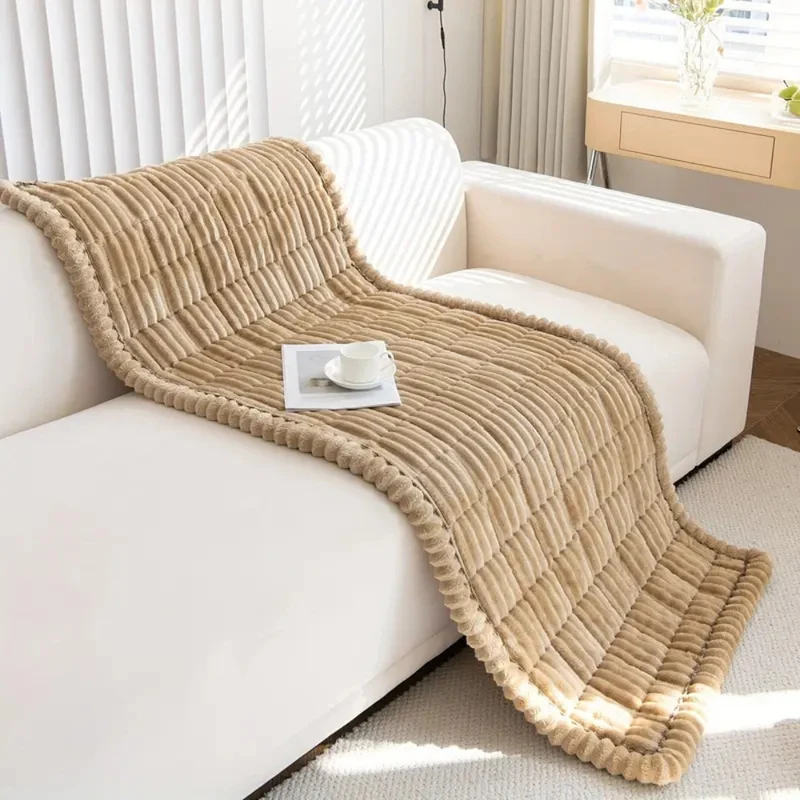 Elegant Plys Sofabetræk med Anti-Slip og Nem Vedligeholdelse