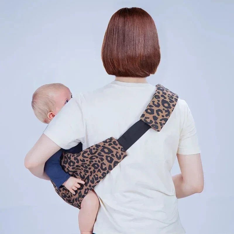 Ergonomisk Babylift med Justerbare Stropper og Komfortabel Design